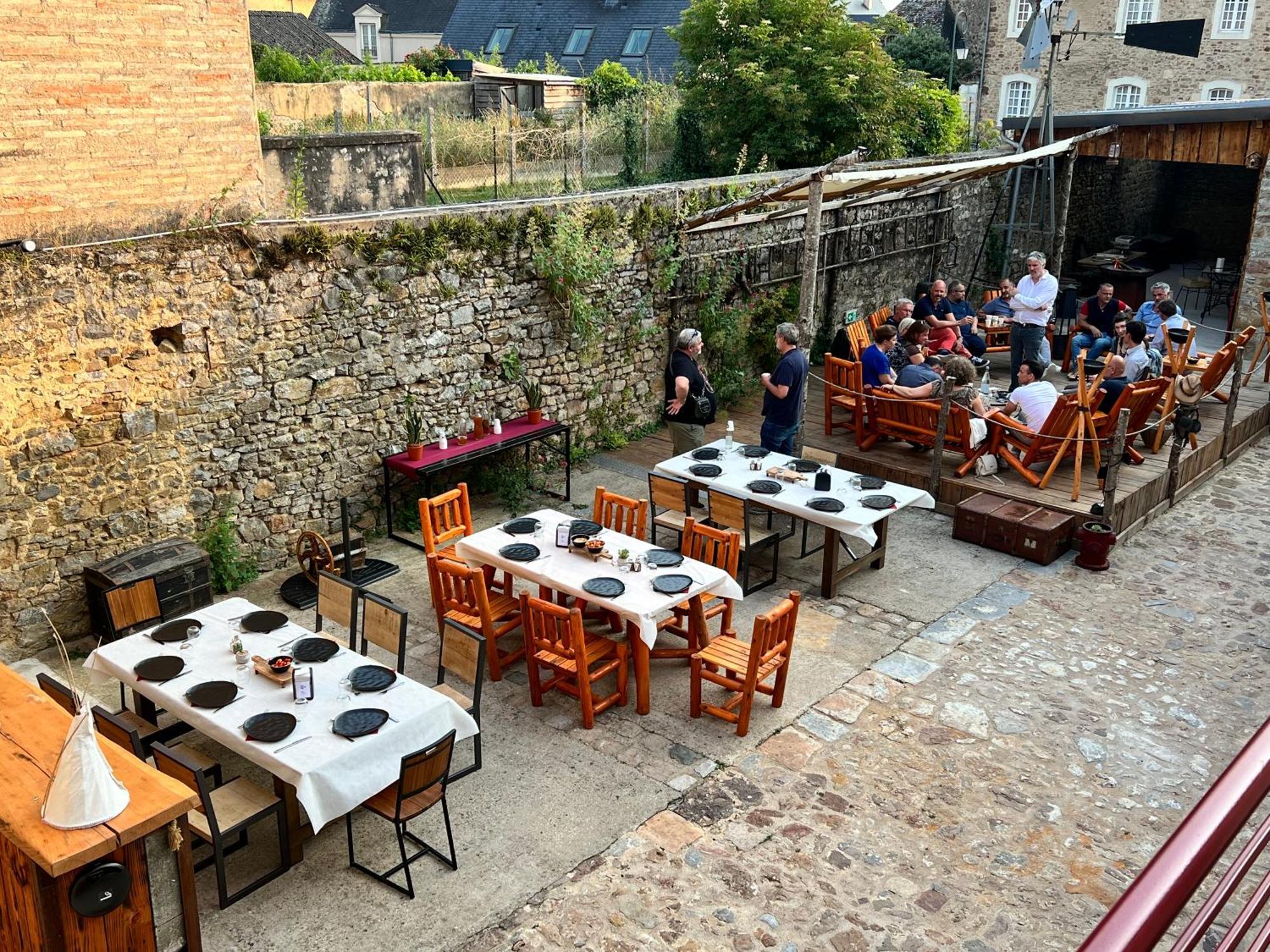 Hotel Le Ranch Brulon Luaran gambar