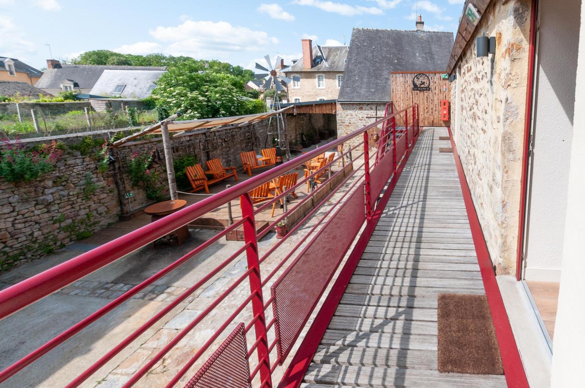 Hotel Le Ranch Brulon Luaran gambar